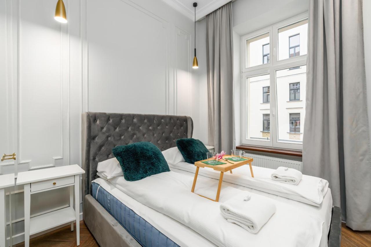 Central Apartments Garbary By Noclegi Renters Poznan Exterior photo